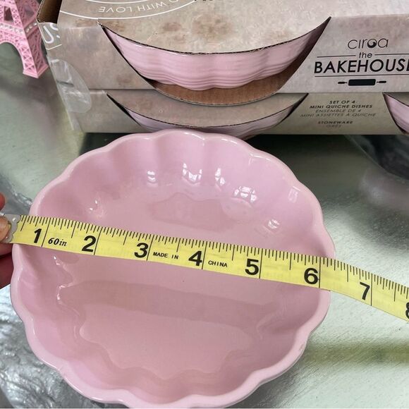 New Set of 4 Mini quiche dishes - Picture 4 of 9